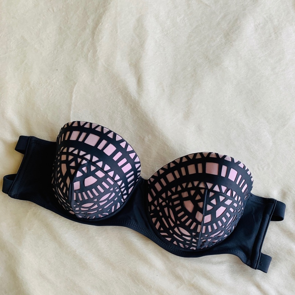 Xhilaration Grey and Pink Bikini Top